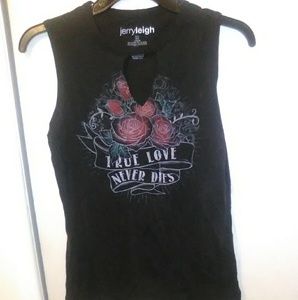Black print tank top